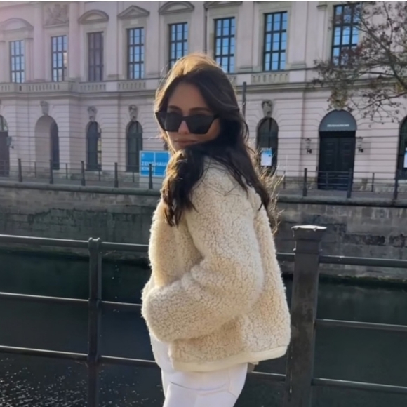 Massimo Dutti Boucle Cardigan Size Small - Picture 6 of 13